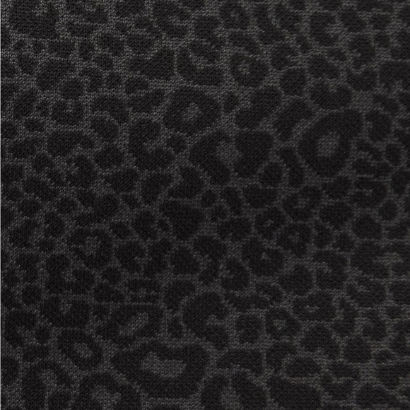 NWT Lululemon LAB Double-Knit Jacquard Half Zip in Leopardo Jacquard Grey - Picture 6 of 12